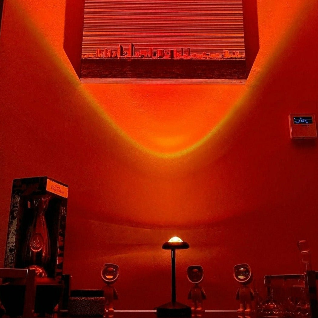 SOLARA - De Zonsondergang In Huis