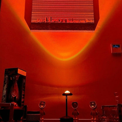 SOLARA - De Zonsondergang In Huis