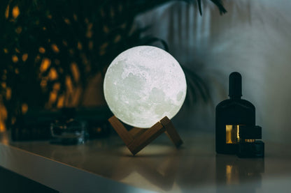 LUNARA - De Magie van de Maan in Huis