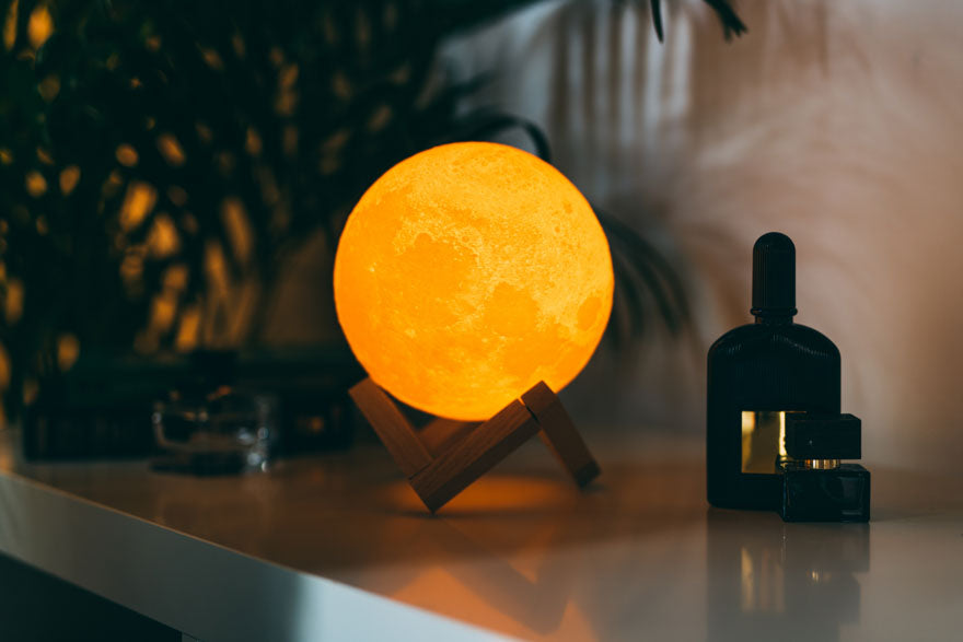 LUNARA - De Magie van de Maan in Huis